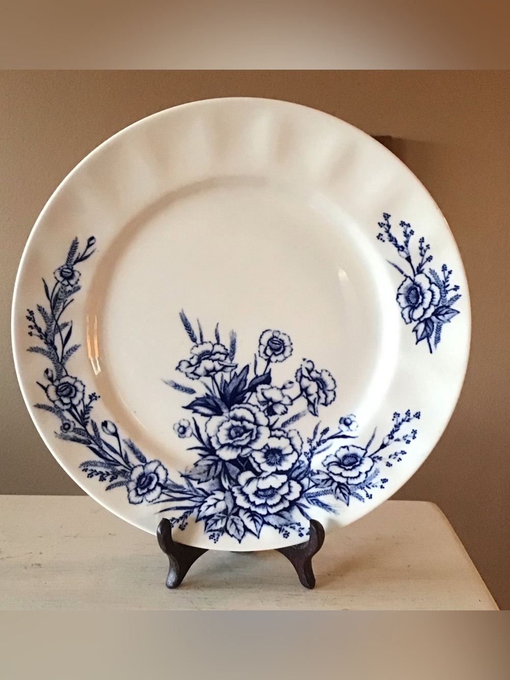Vintage Queens Rose Blue and White Dinner Plate Japan